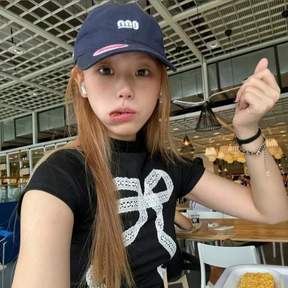 失眠的北风吹来爱情